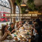 Suasana brunch modern di London dengan interior artistik dan hidangan berwarna cerah di meja marmer.